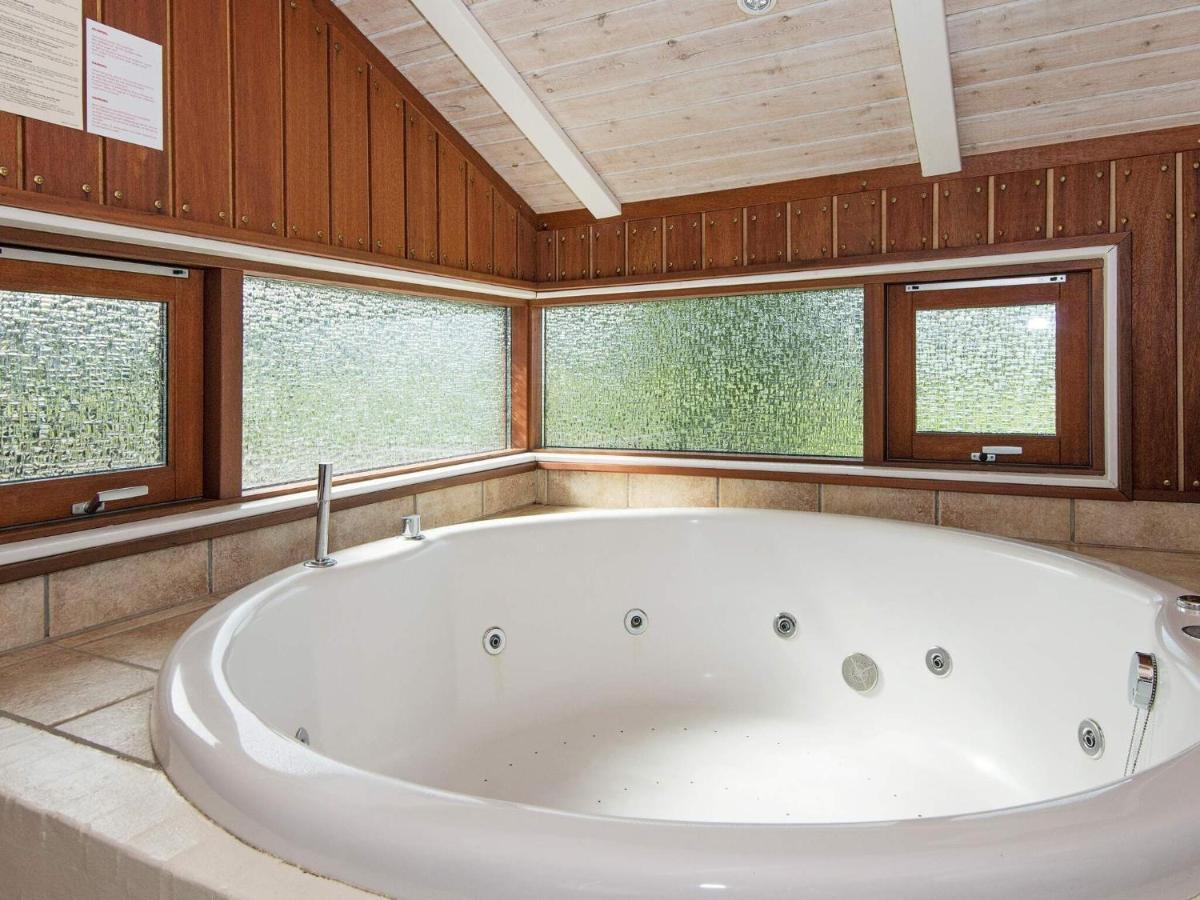 7 Person Holiday Home In Sj Lund Sjolund المظهر الخارجي الصورة